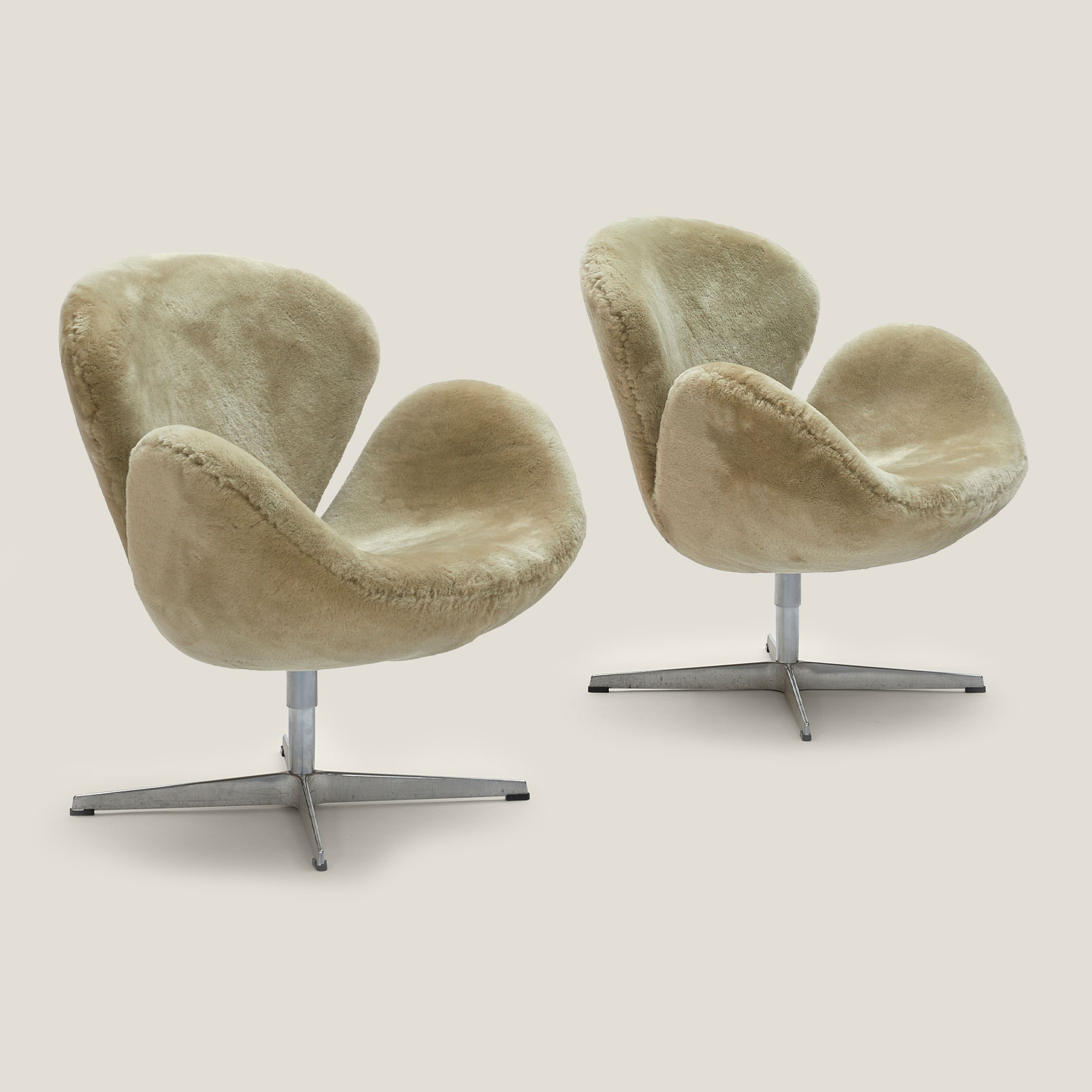 Vintage Swan Armchair
