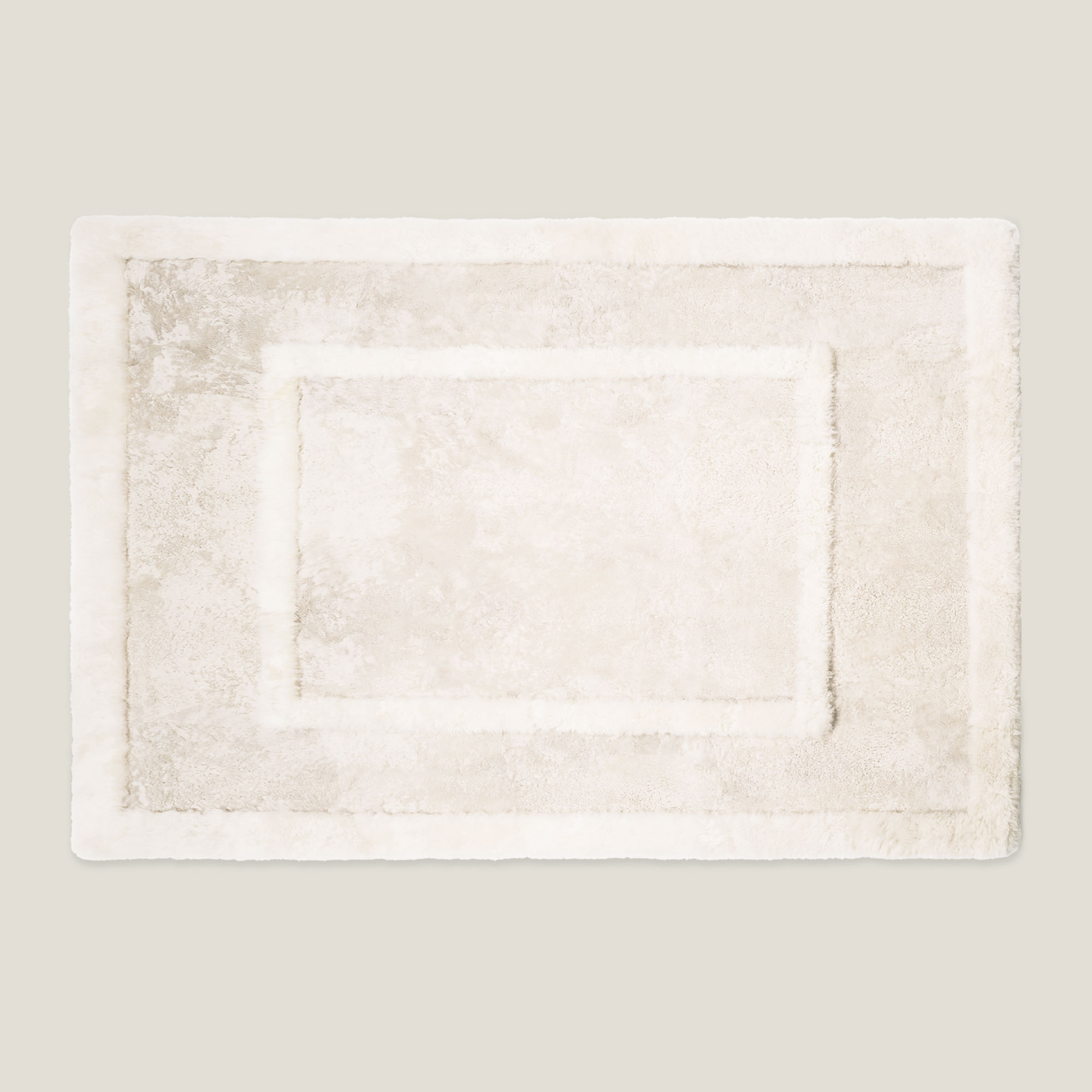 Megève soft sheepskin rug
