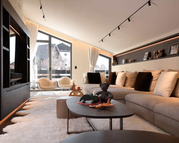 Warm and luminous playroom in an exceptional Norki chalet