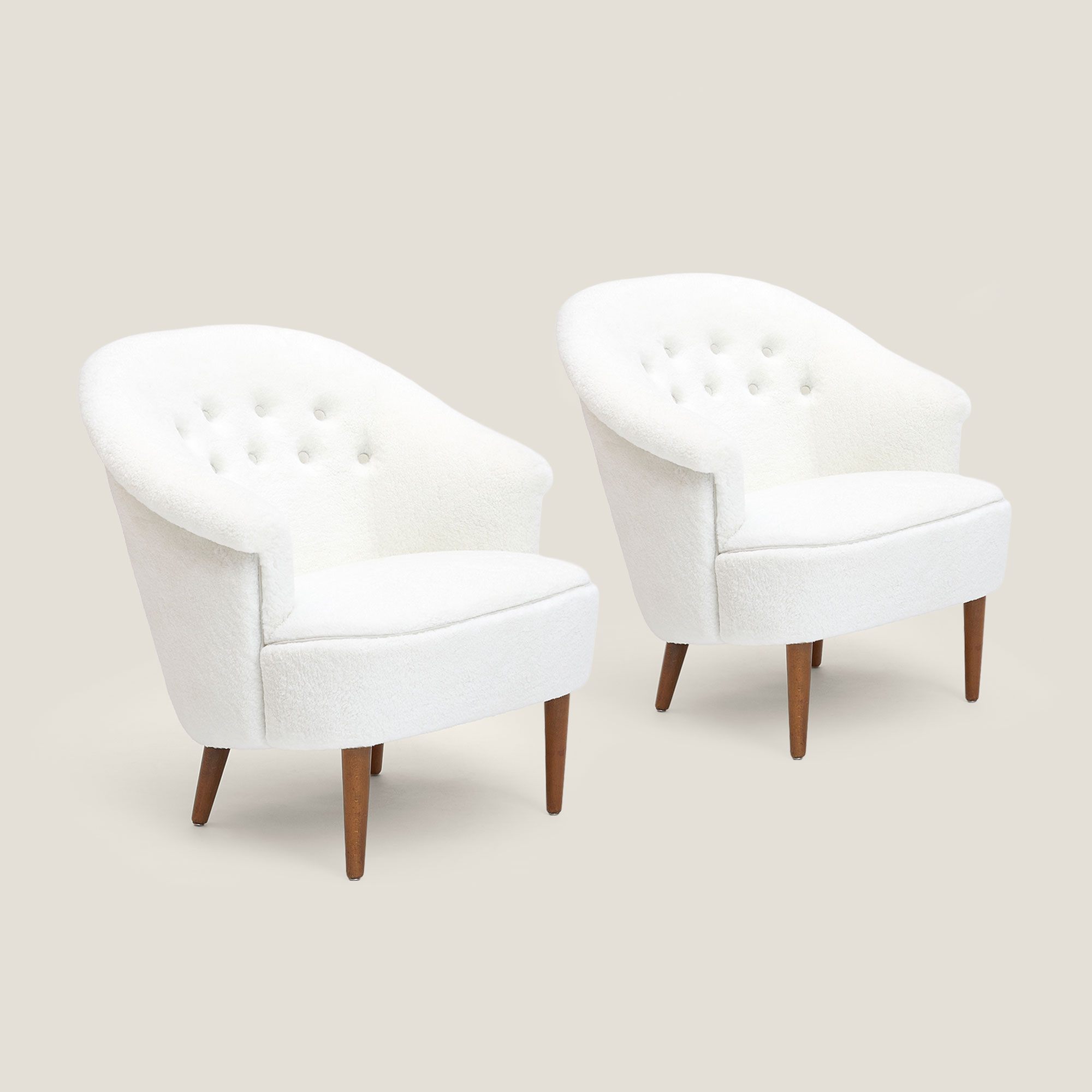 Paire de Fauteuils Carl Malmsten par Norki